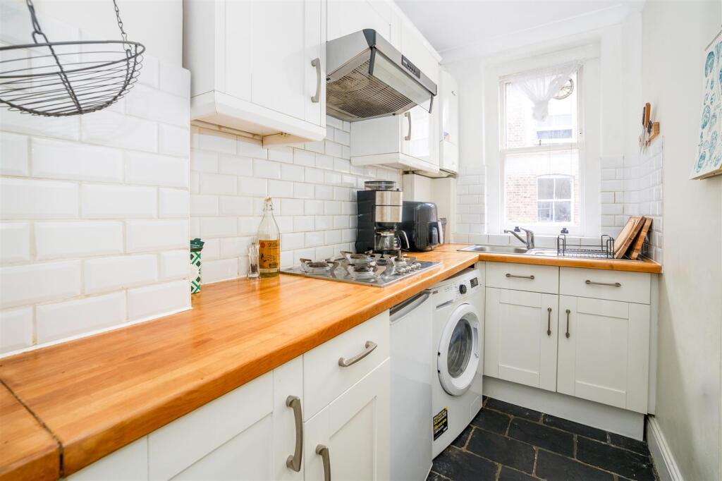 06 To Let 1 Bedroom Flat Cloudesley Mansions N1 ww