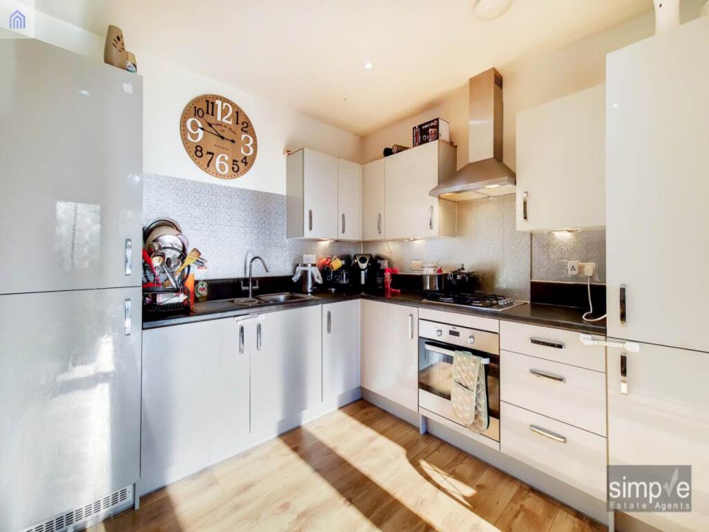 sim-003427-p-w-66o0u