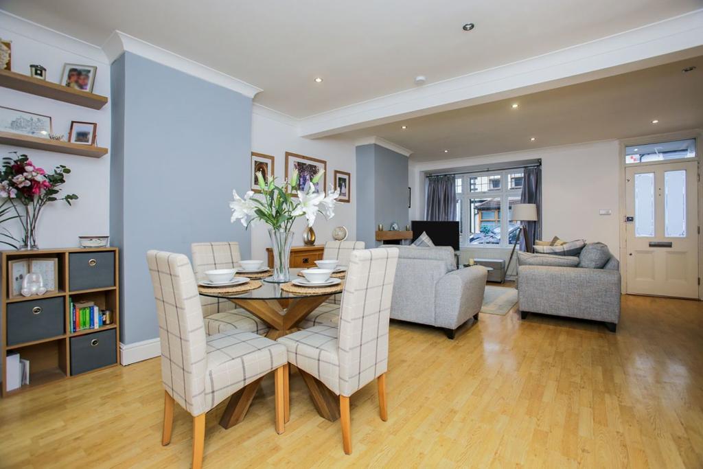 Open Plan Living