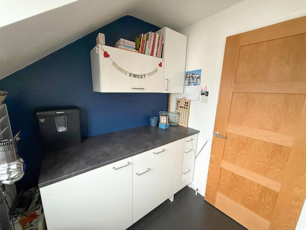 3 bed townhouse, Silsden 17