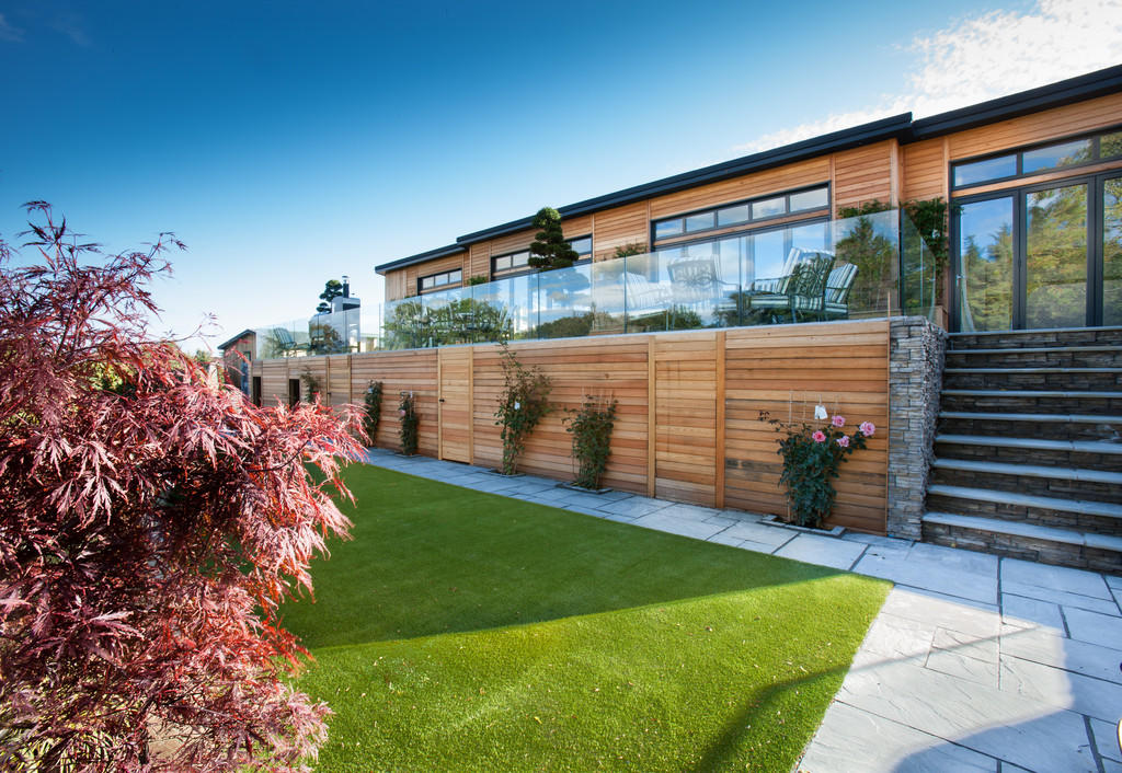 Garden and Lodge