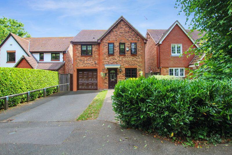 Darenth Park Avenue, Darenth Village Park