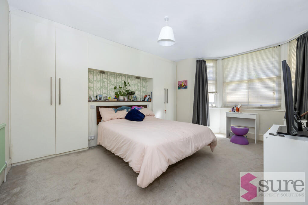 Albany Villas, 15...