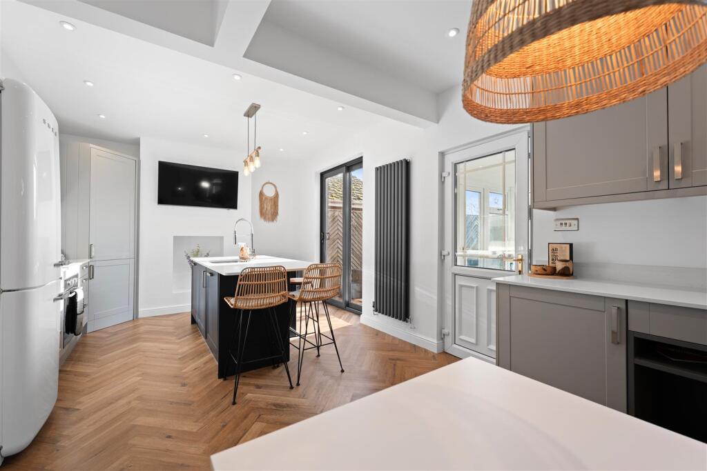 42 Ringwood Road-16.jpg