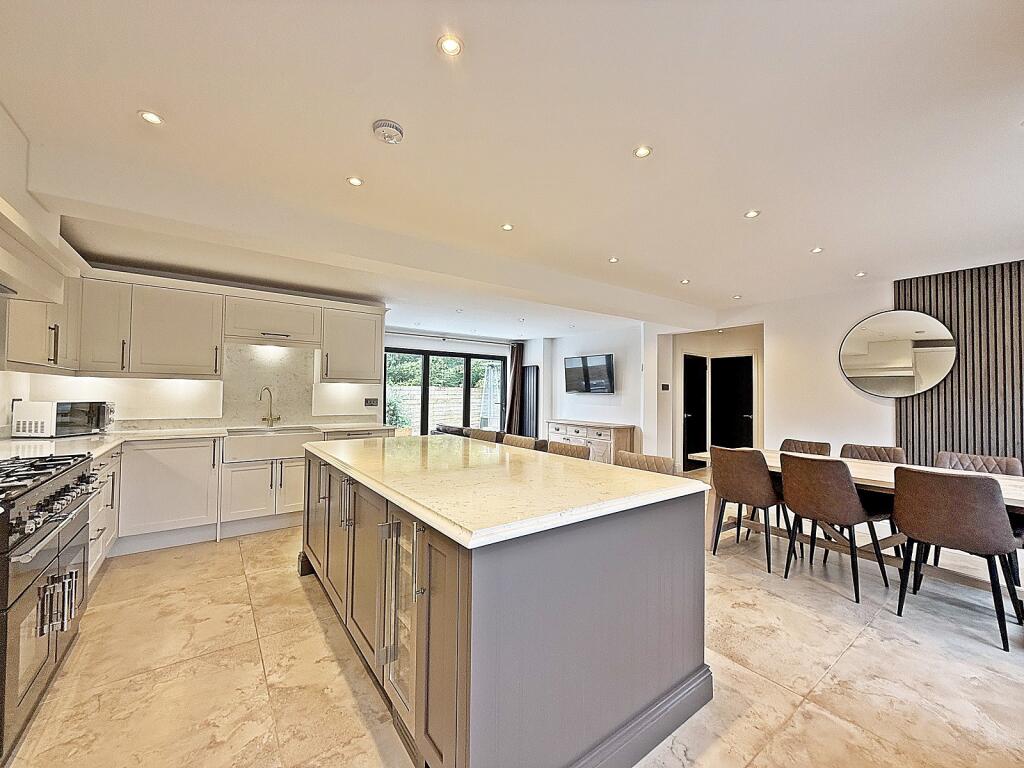 Kitchen/Diner/Family Room