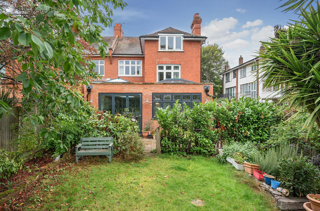 0cdb15df-41cc-42f...