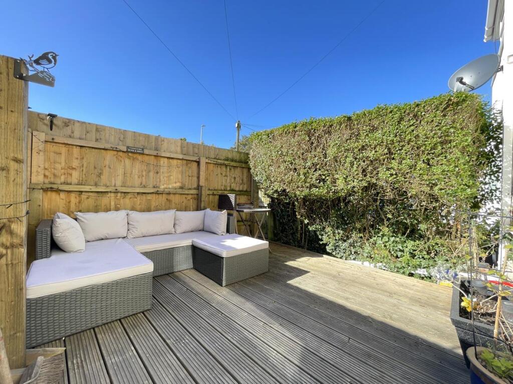 Billacombe Road 179 - Front Decking.jpg