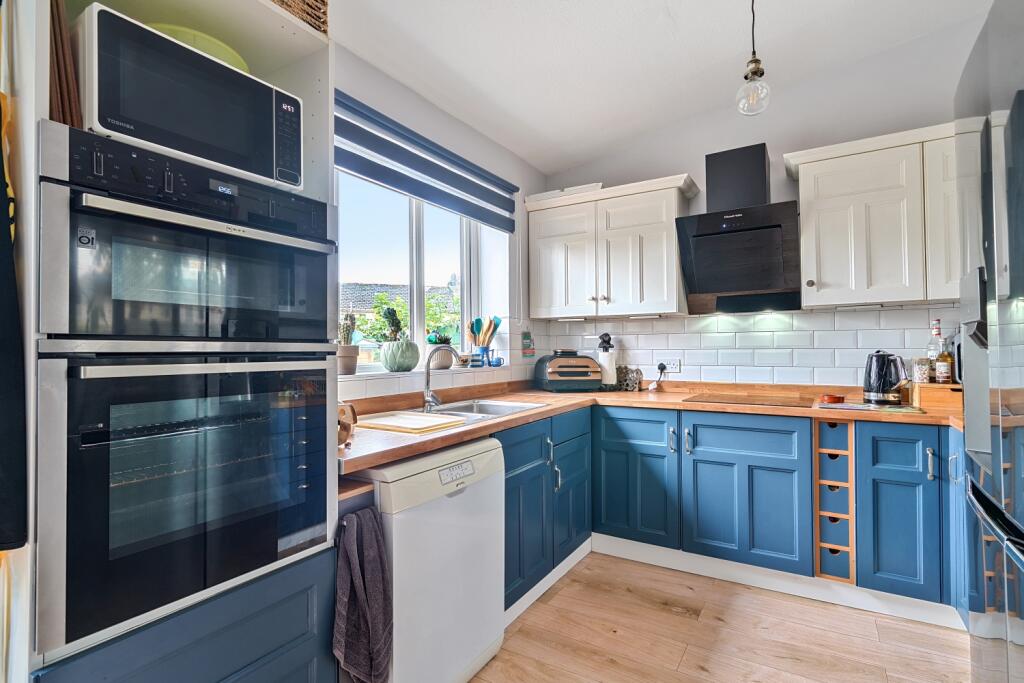 1359792-2-68dfc8f83d08e-ARW-1