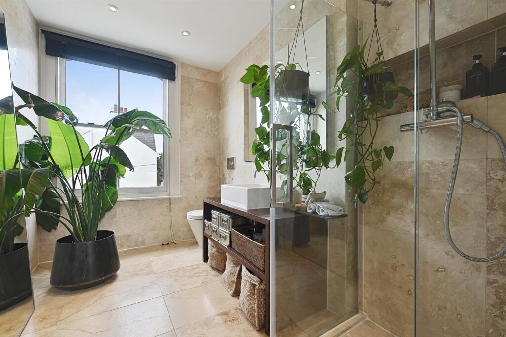 Thornfield Road - 1 (1).JPG