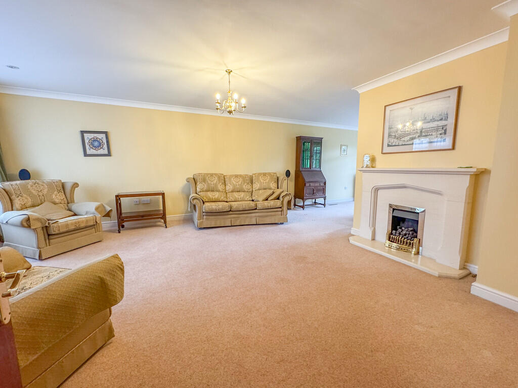 lounge 2