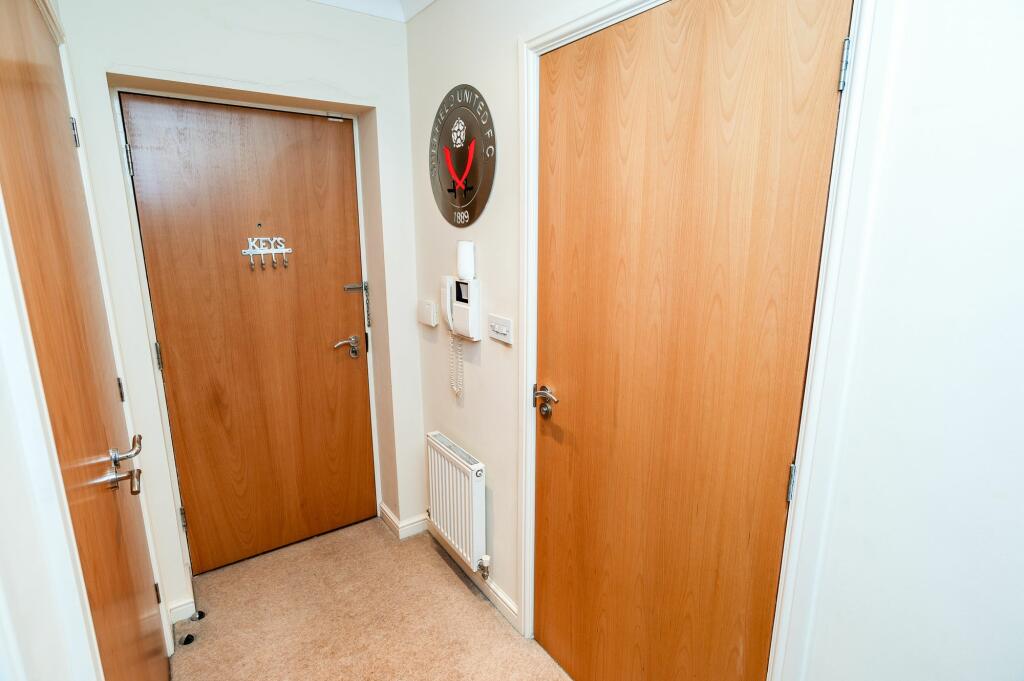 ENTRY WAY AND HALL WAY