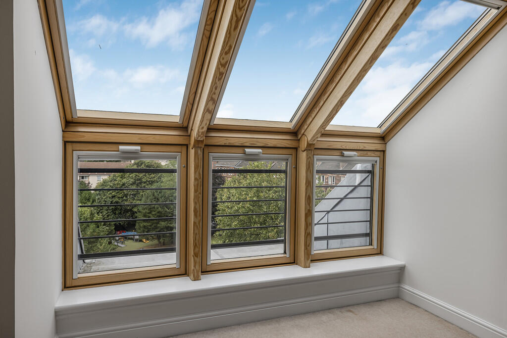 35-print-166 Quee...