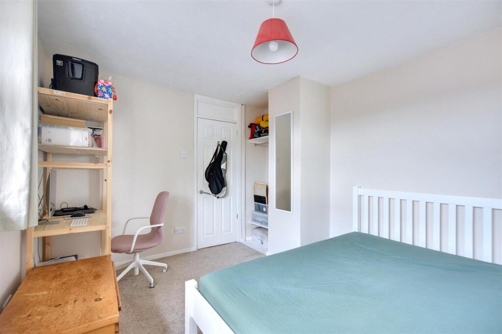 Bedroom 2_2.jpeg