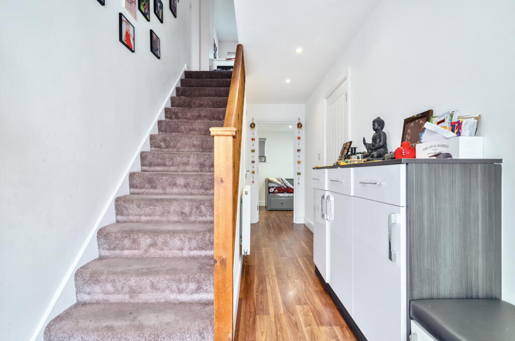 1312661-20-685582...