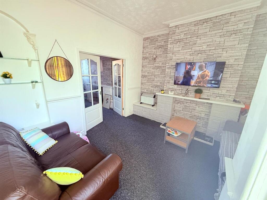 PHOTO-2025-04-01-11-49-57 (7).jpg