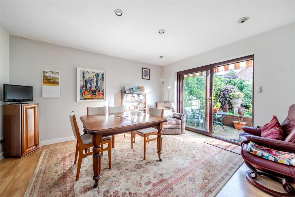 Widdicombe Dining.JPG