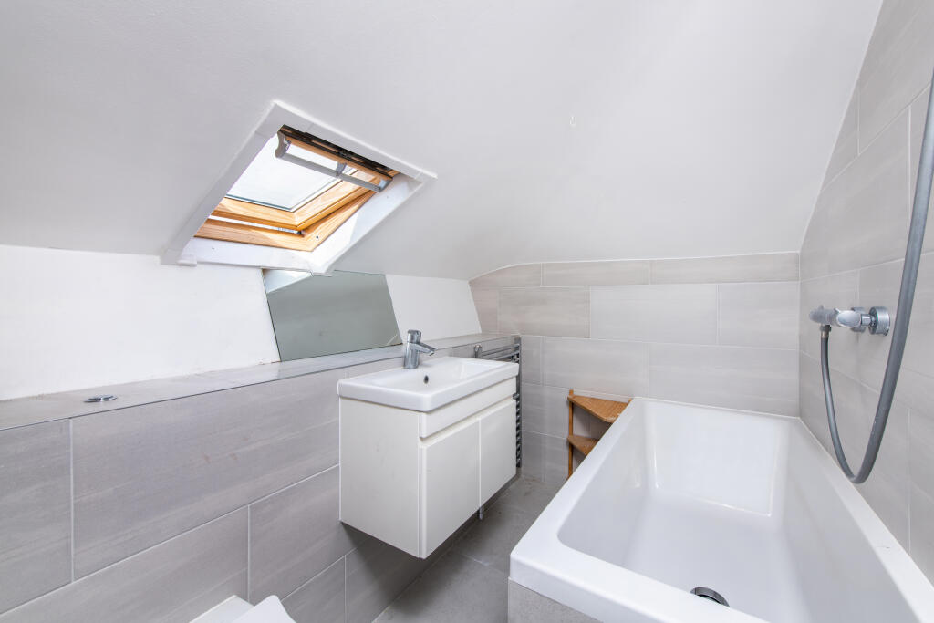 TF 129 King Henrys R