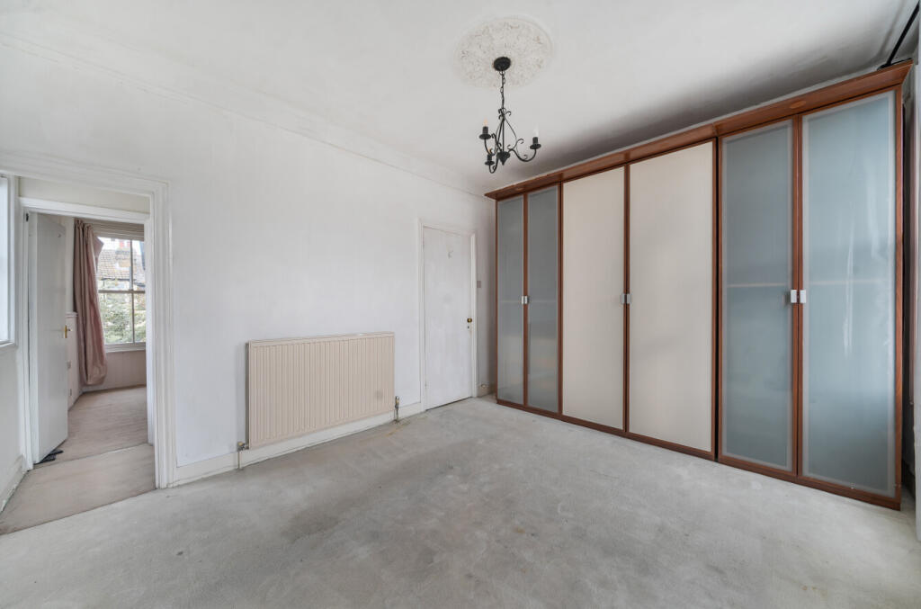 1373334-27-6900d1...