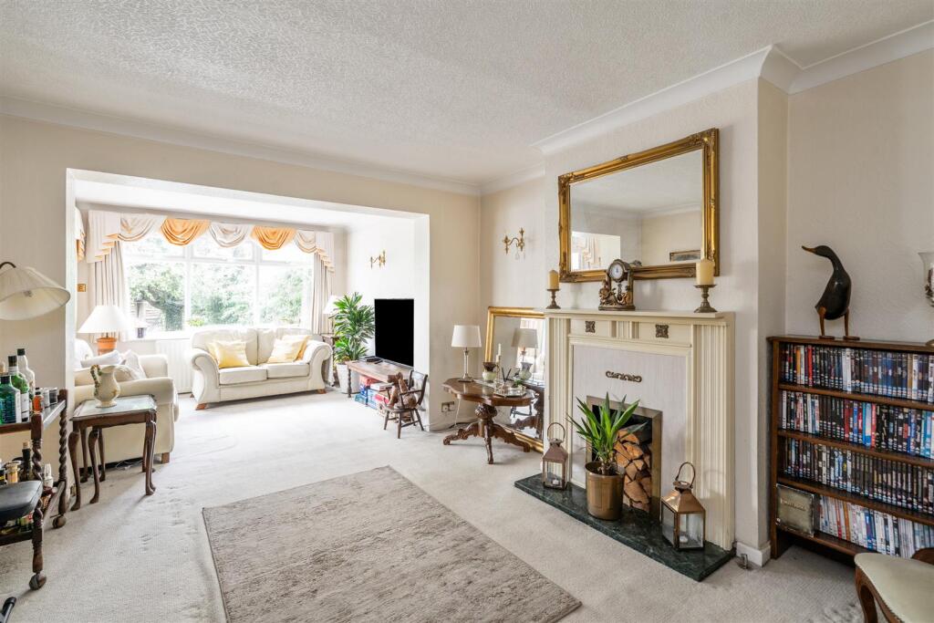 16 Longdon Road_8.jpg