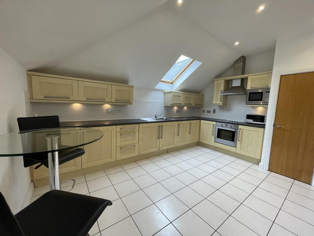 iPhone-2024.03.12...