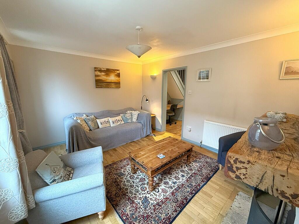 LIVING ROOM 3