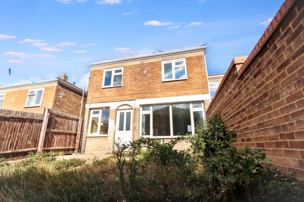 20 Garner Court, Huntingdon, Cambridgeshire, PE29 1GE