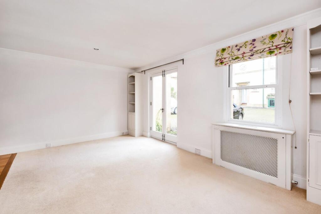 7 Circus Mews, Bath, BA1 2PW-6.jpg