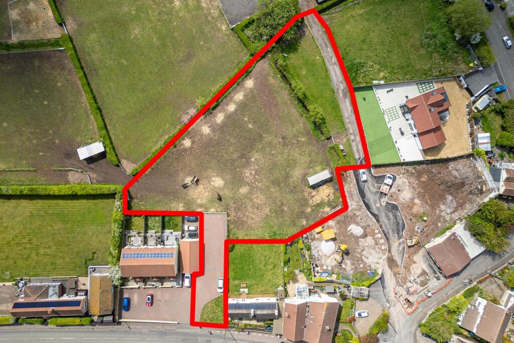 DPony Paddock @ Moorhouse Lane, Hallen, South Glou