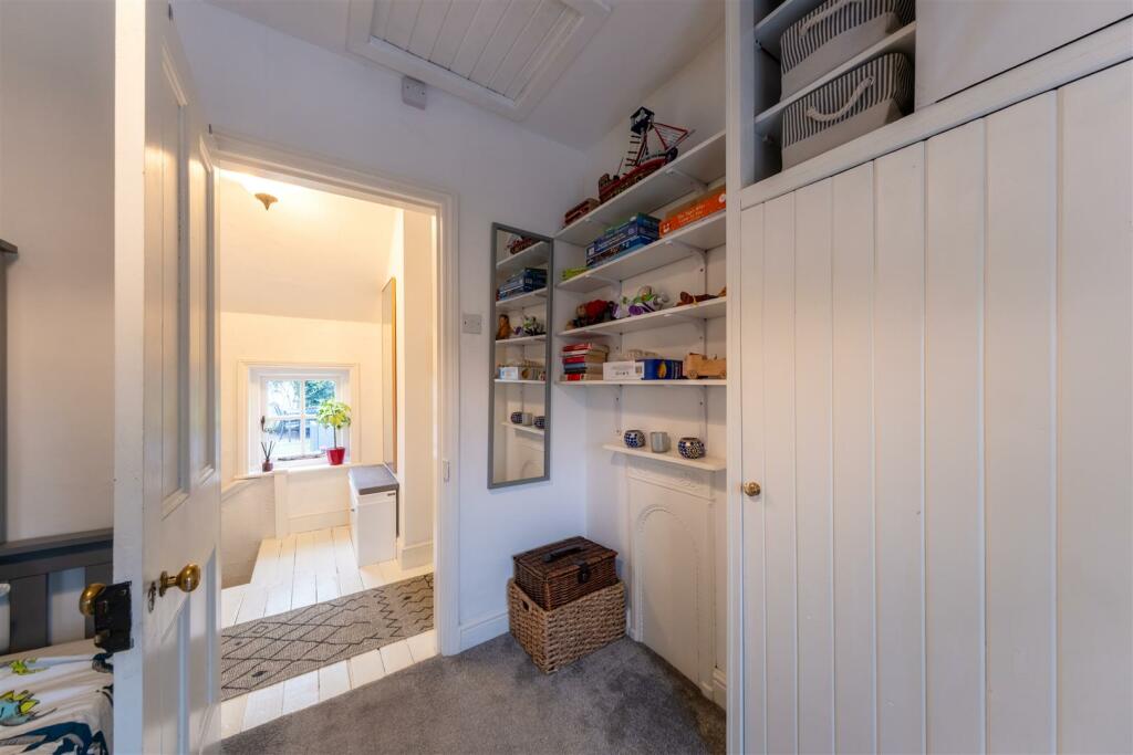 West Cottage-016.jpg