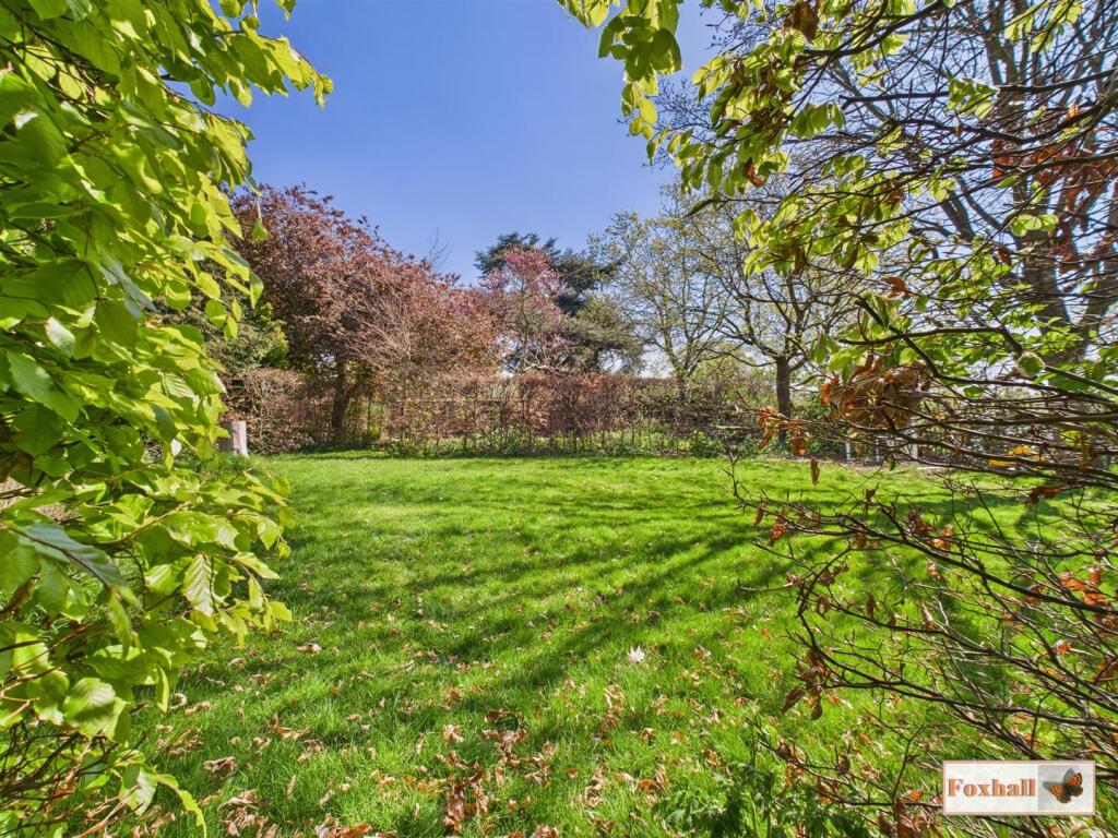 Rear Communal Garden