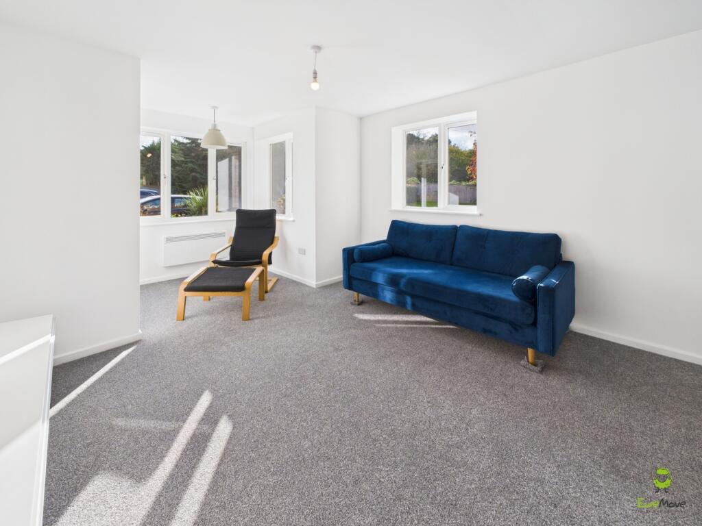 Presented by Clinton at EweMove Bexleyheath and Da