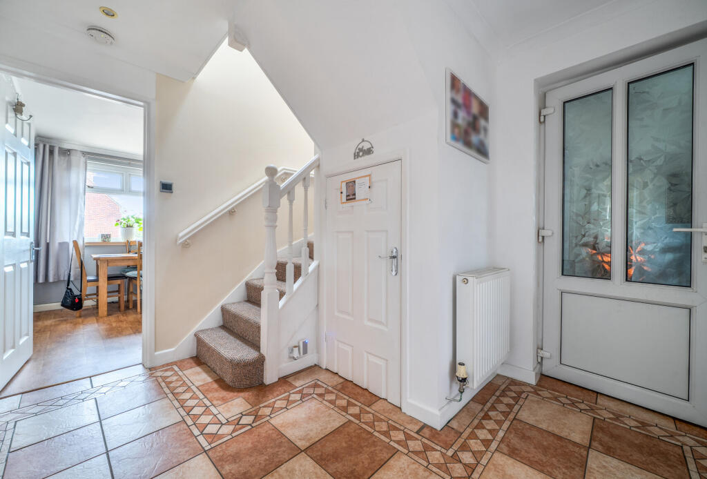 1375967-11-690e20...