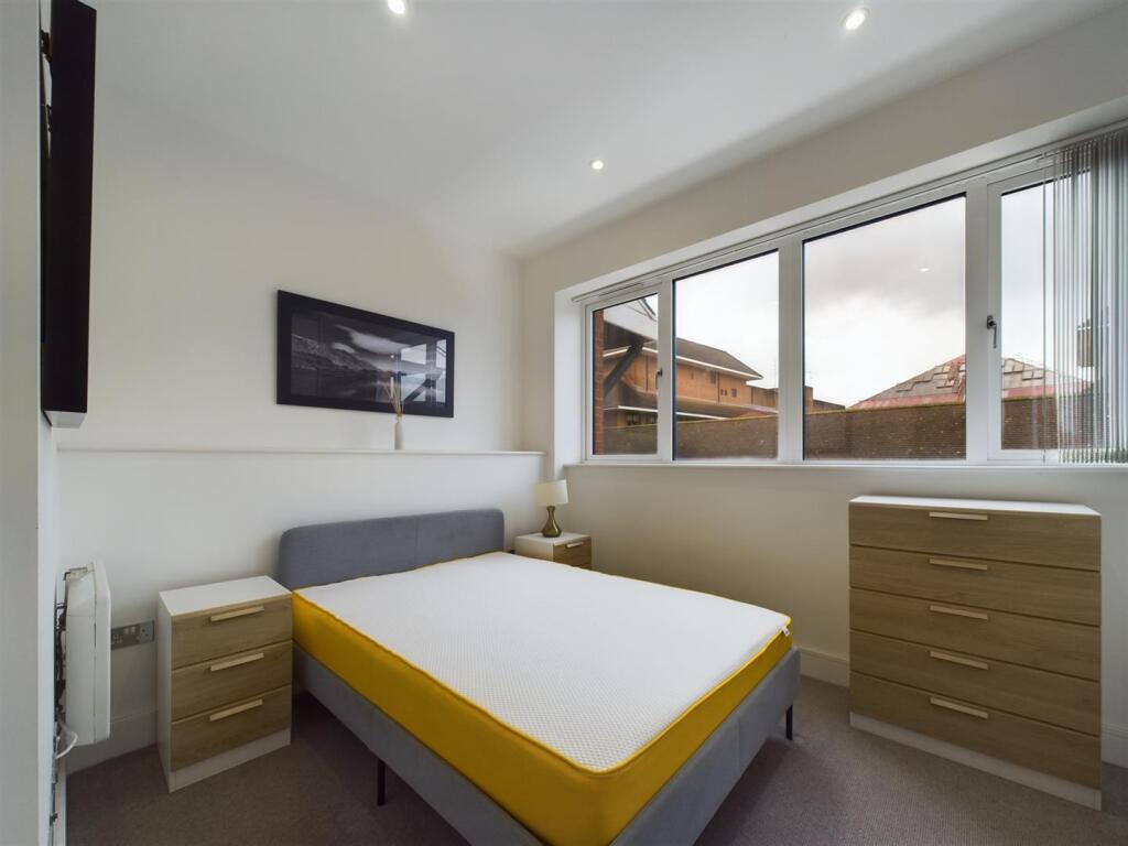 Bedroom.jpg