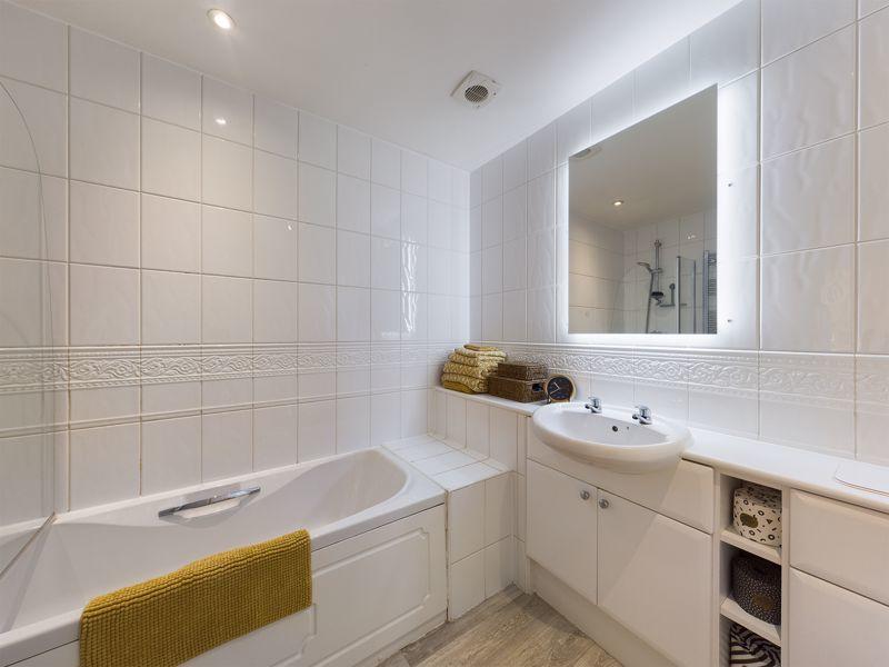Family bathroom