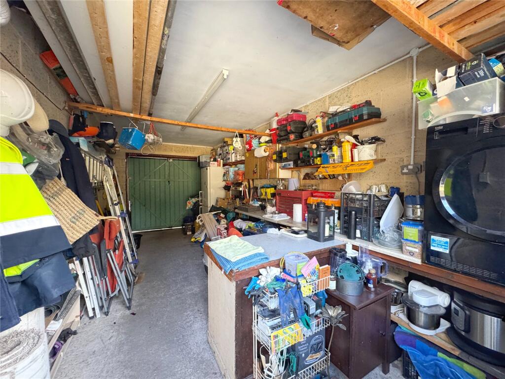 Large Garage.