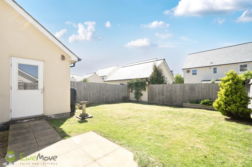 61859531-e4b8-4ebc-b2b5-ce275f206a3c