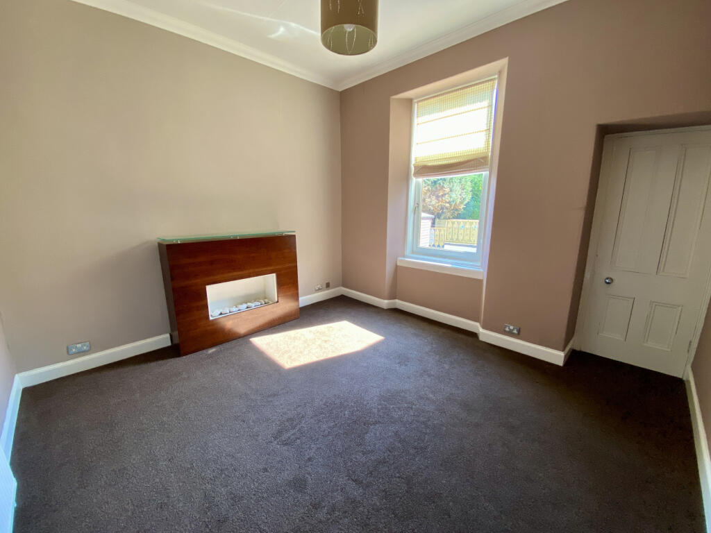 Second sitting room