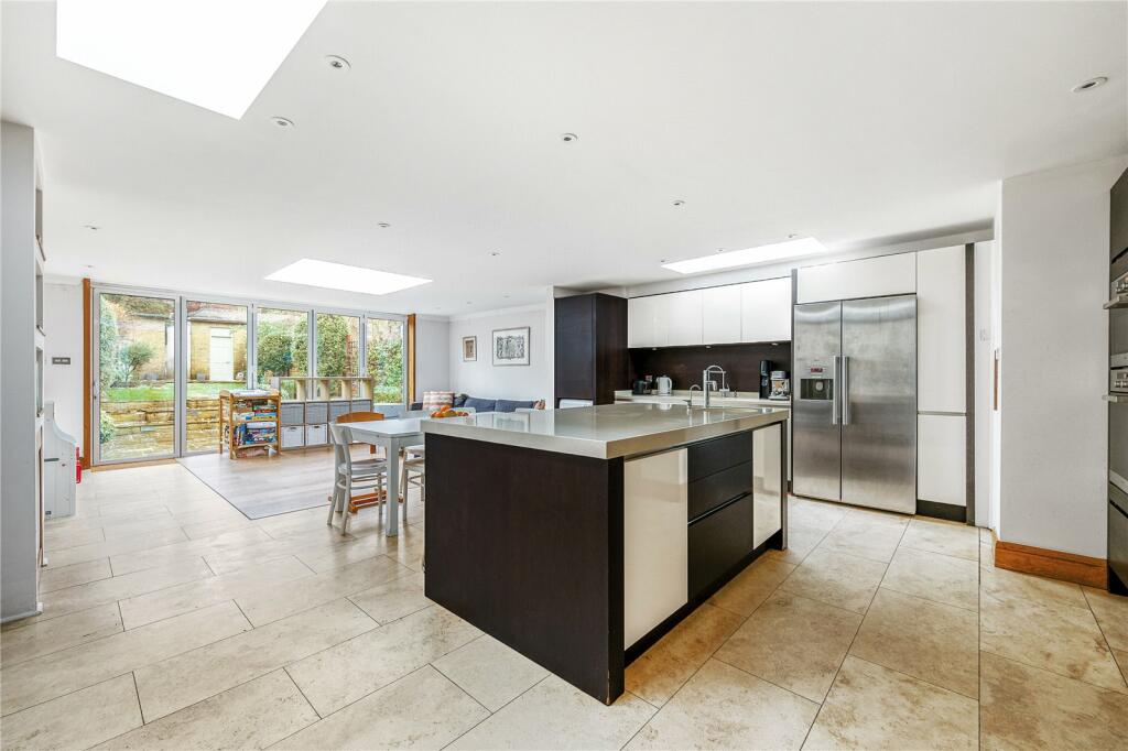 Kitchen/Dinner