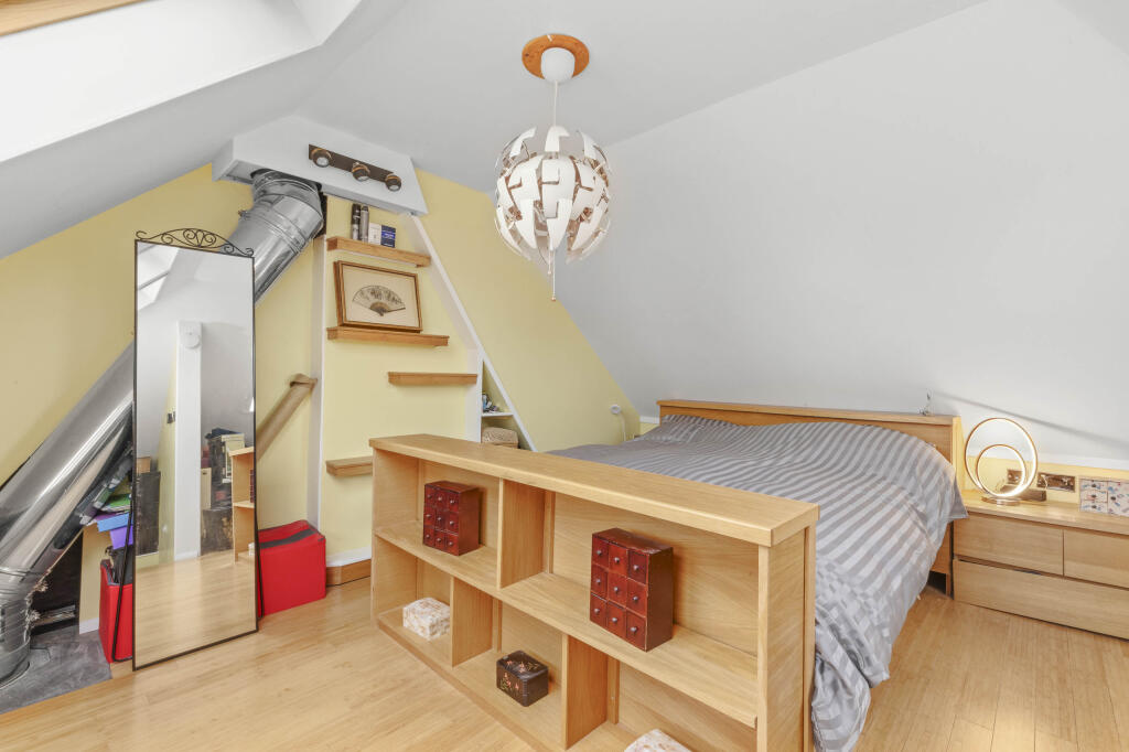 145 Courthouse Road, SL6 6HY (LOW RES)-5