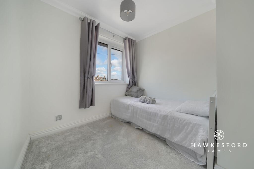 Hall Close, Sittingbourne - Bedroom 4