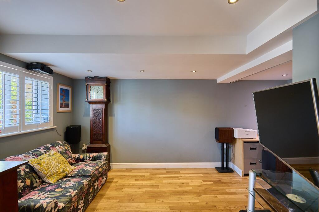 Reception/Cinema Room