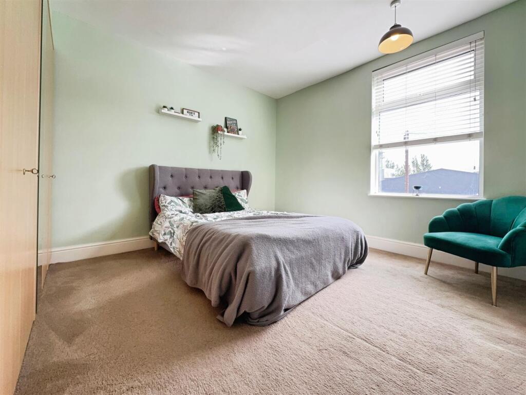 5c40e9dc-A-4435-BA05-CF01F542A025-9816-000006CB4AC