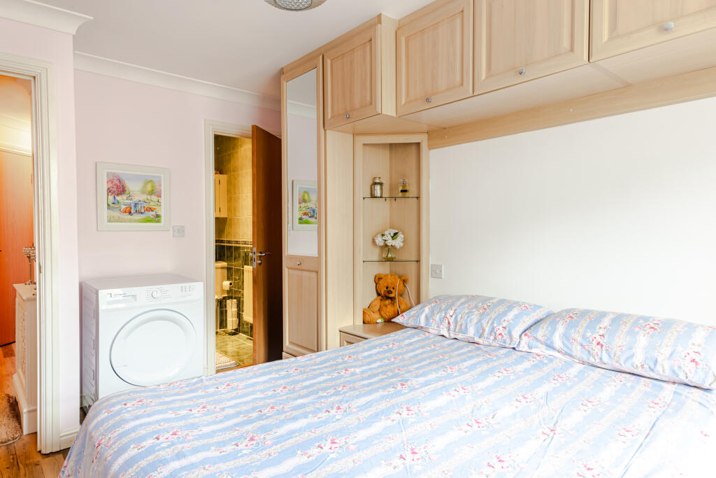 bedroom1b