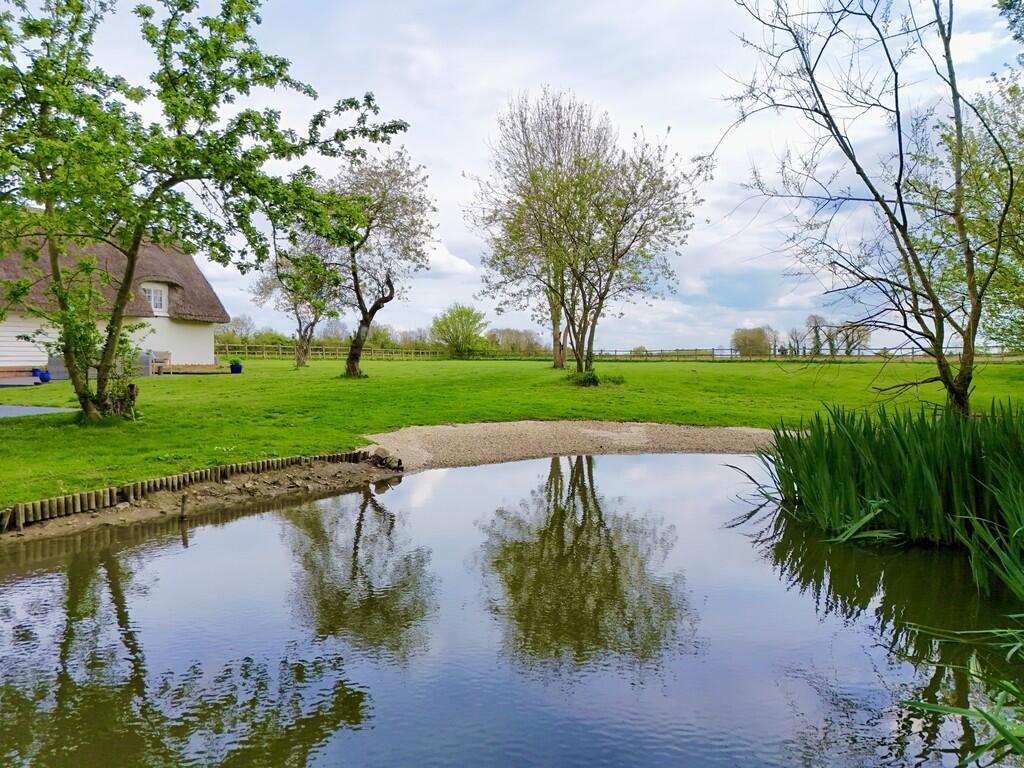 dji_fly_20250422_...