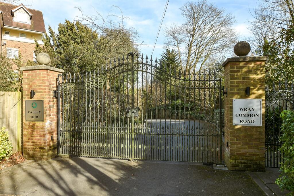 External Lifestyle Photograph