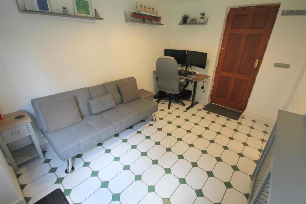 FC Study Family Room a.JPG