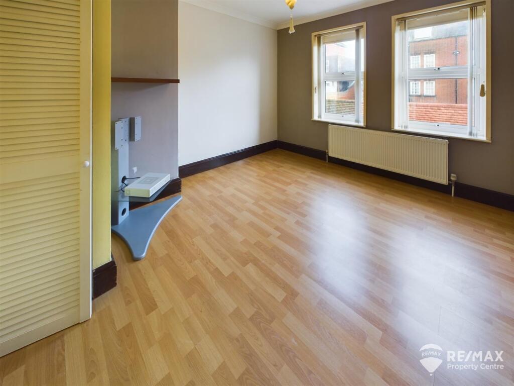 Bedroom 2.jpg