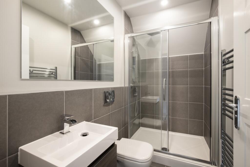 Celadon House F5 ...