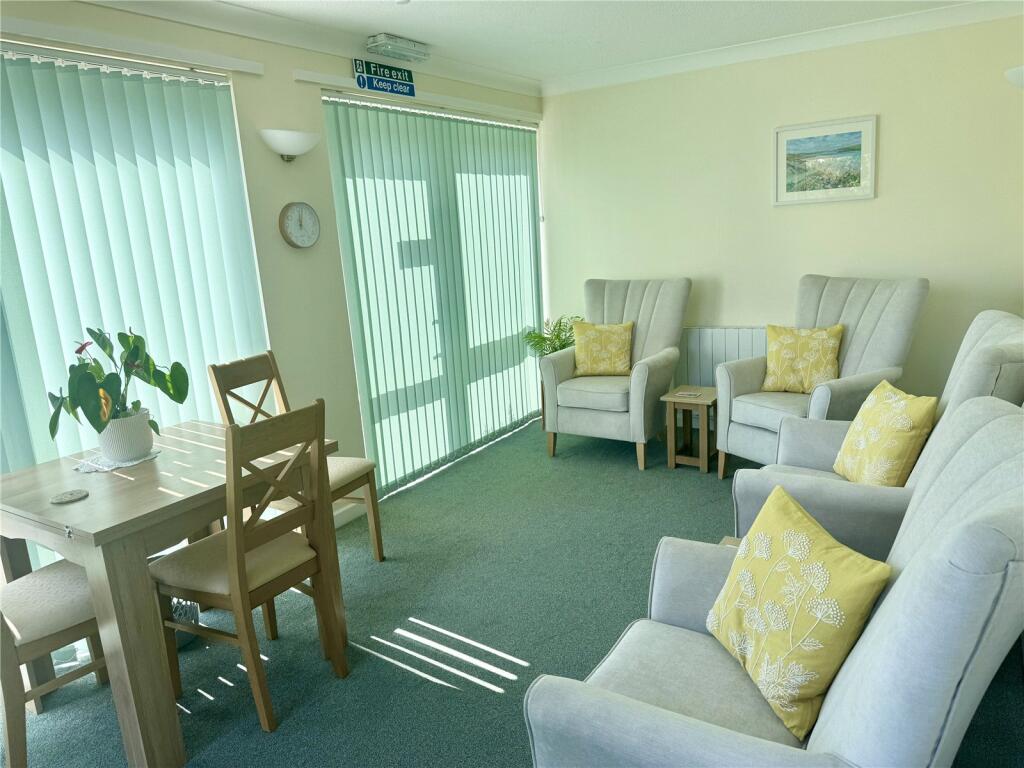 Communal Lounge