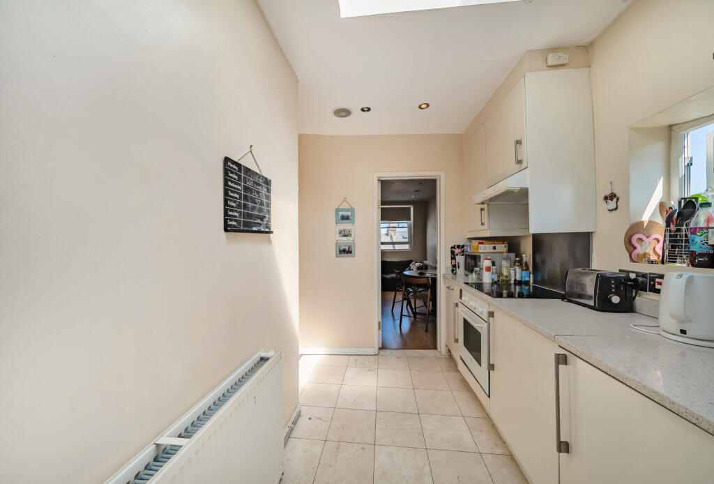 1312769-12-6852d2...